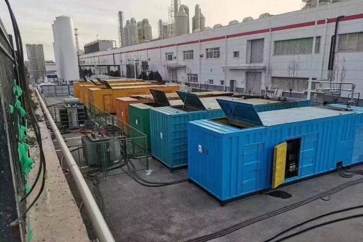 化德发电机租赁施工现场